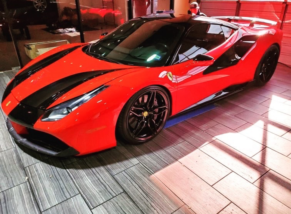 Ferrari 488